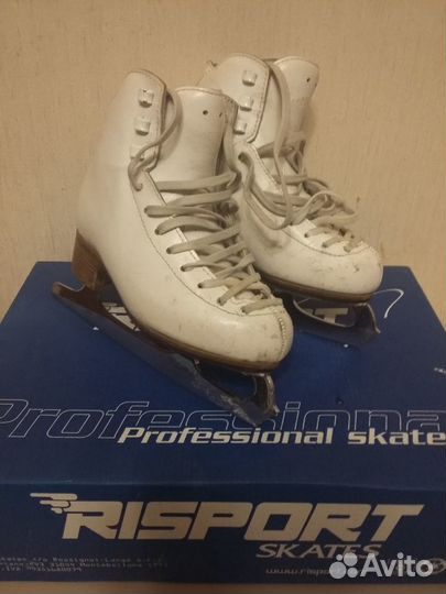 Фигурные коньки risport 21,5 и 23,5