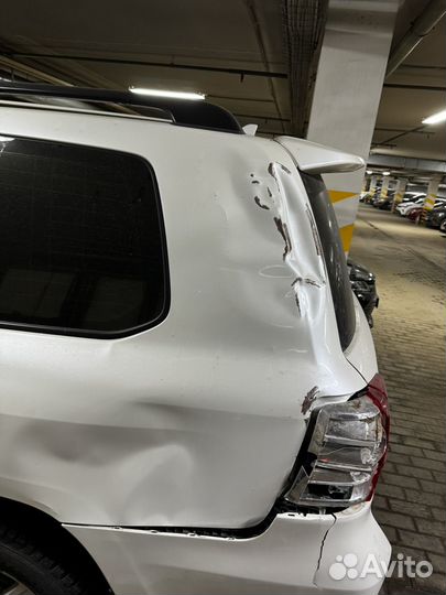 Toyota Land Cruiser 4.6 AT, 2014, битый, 165 000 км