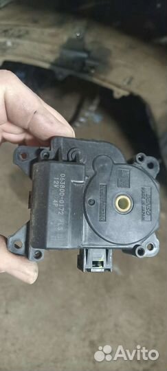 Сервопривод заслонки печки toyota camry v50 2.5