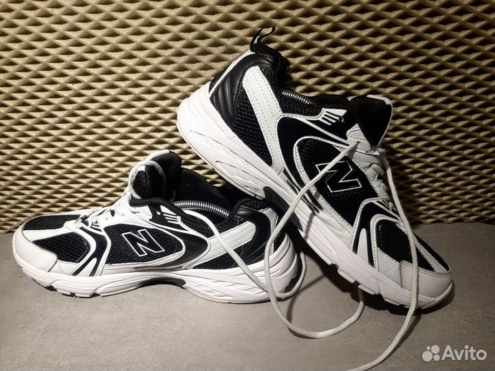 Кроссовки нб размер 46