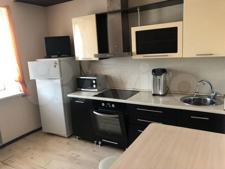 1-к. квартира, 40 м², 1/5 эт.