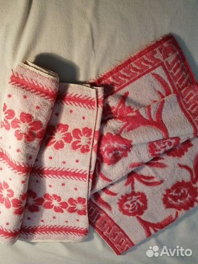 Махровые полотенца новые