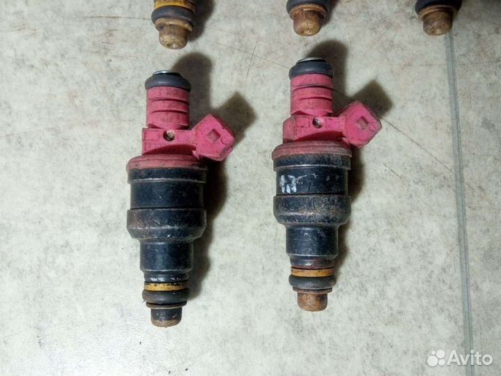 Форсунка Renault Kangoo 1 7700875760