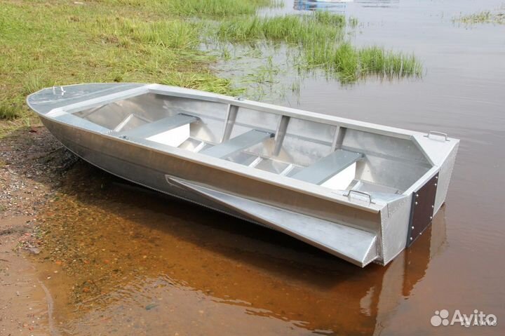 Алюминиевая лодка Мста-Н 3.5 м., новая, с булями
