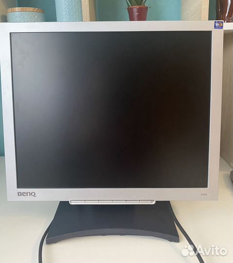 Монитор Benq t905