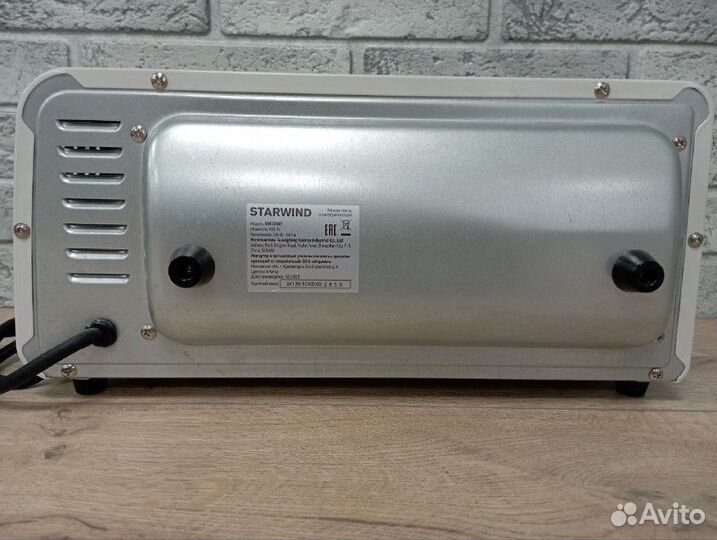 Мини печь StarWind SMO2041