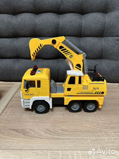 Детские игрушки машины