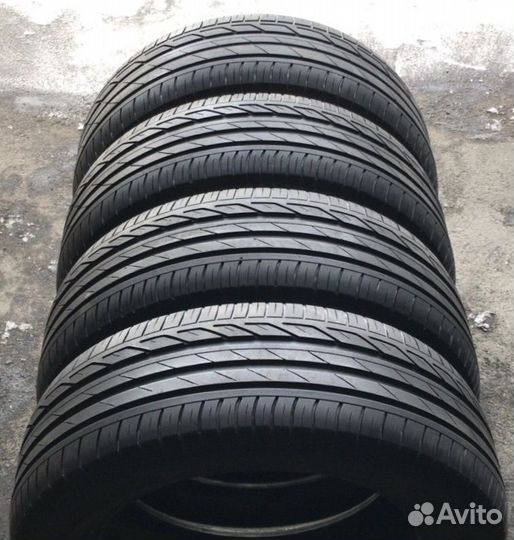 Bridgestone Turanza T001 215/60 R16