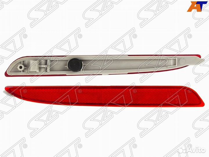 Отражатель в задний бампер mazda 3 /axella 11-13