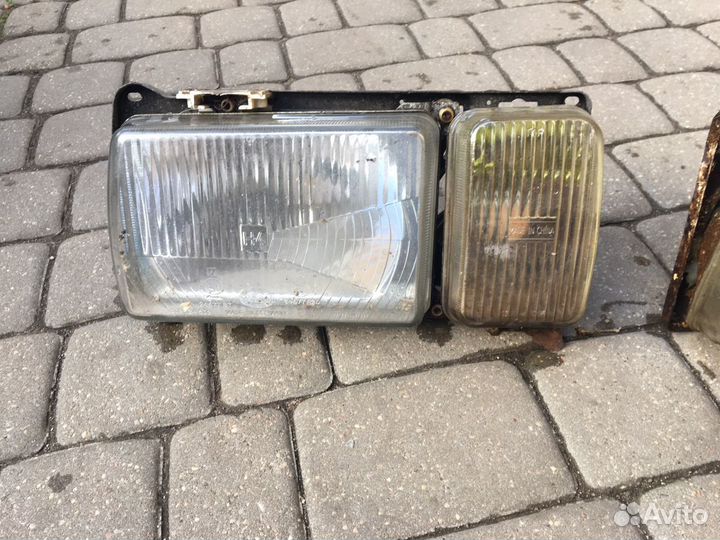 Volkswagen Passat B2 1985г - фары