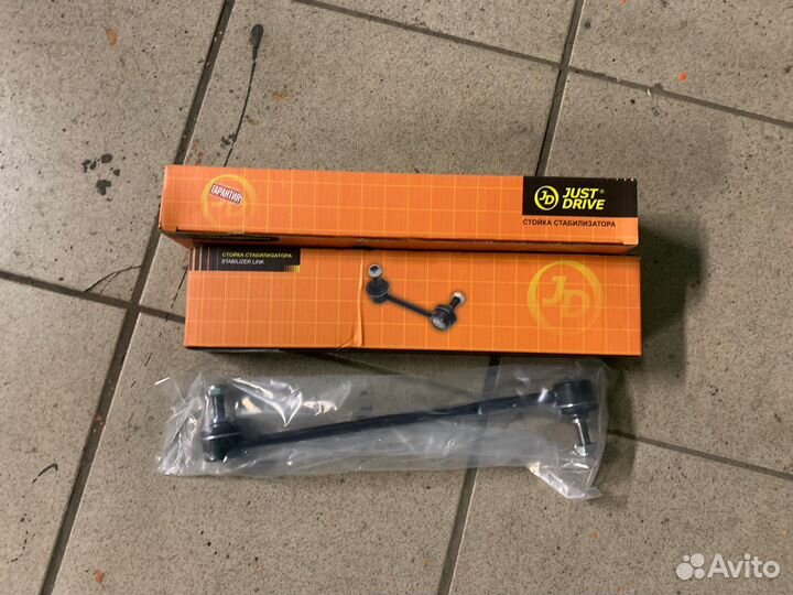 Стойка стабилизатора передняя Mitsubishi Galant