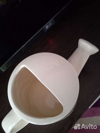 Лейка глинянная