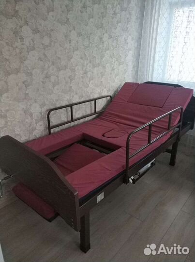 Кровать функциональная медицинская Е-49 с туалетом