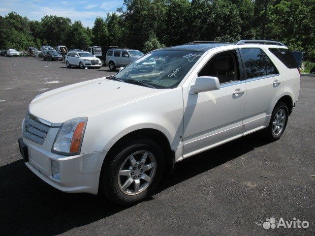 Разбор на запчасти Cadillac SRX 2004-2009
