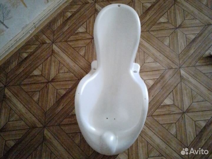 Лежачок, лежак, горка для купания