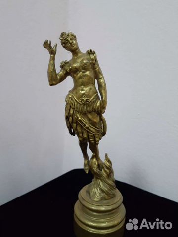 Бронзовая статуэтка