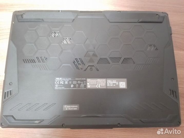 Ноутбук asus