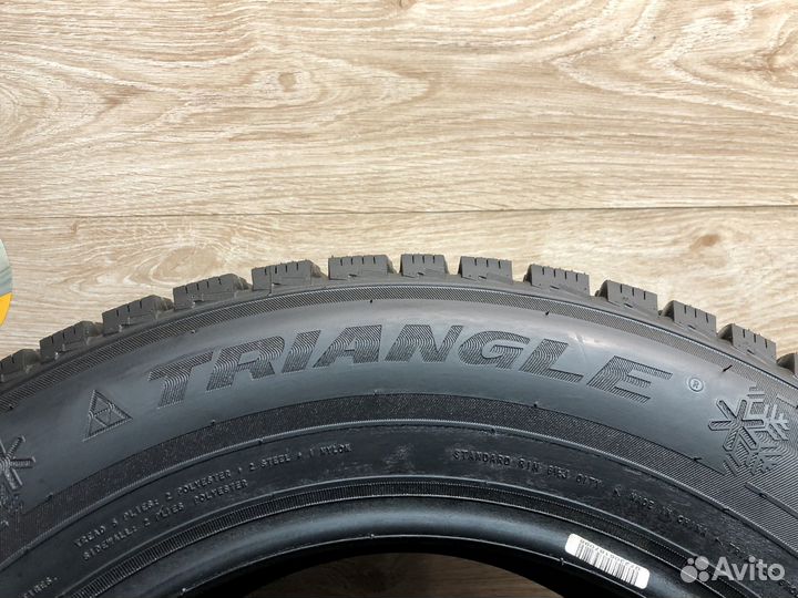 Triangle PL01 215/65 R16 102R