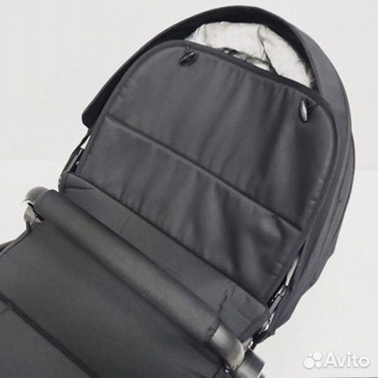 Детская коляска Luxmom 608 (2в1), цвет черный. AV-20250310