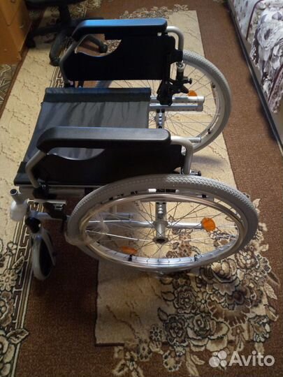 Две инвалидные инвалидные коляски за одну 9000