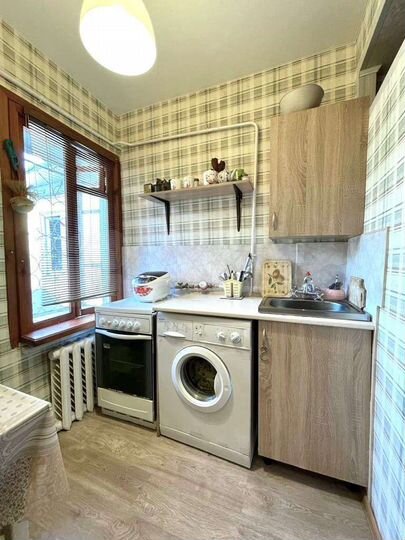 2-к. квартира, 40 м², 1/2 эт.