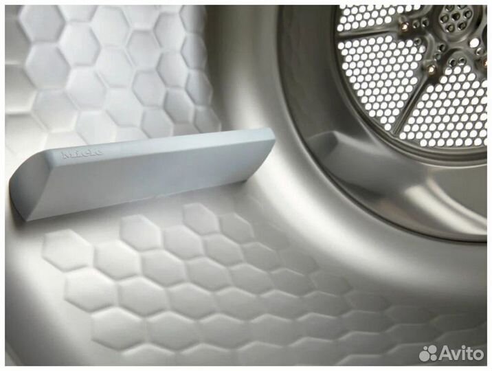 Сушильная машина Miele TWR780WP, белый