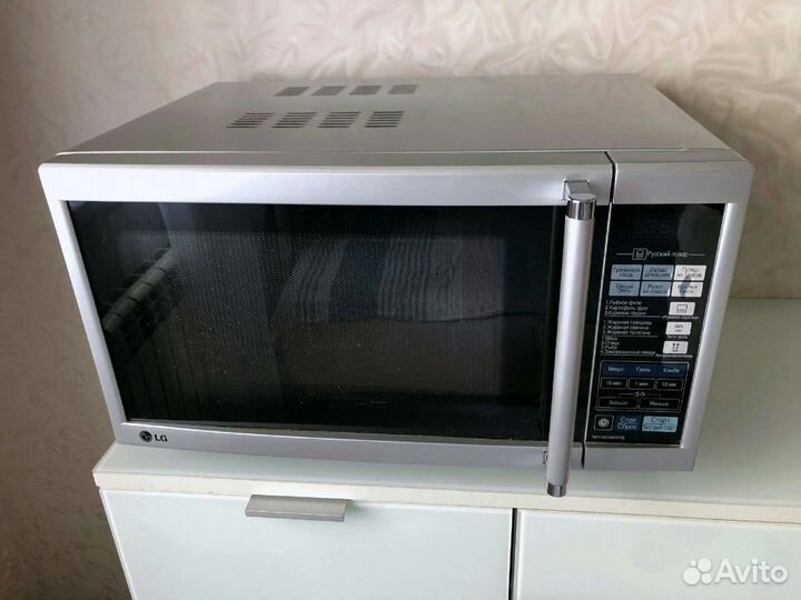 Микроволновая печь LG MH-6346RFS