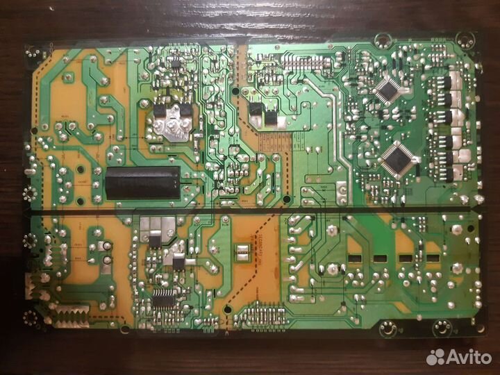 LG 42LN655V на запчасти