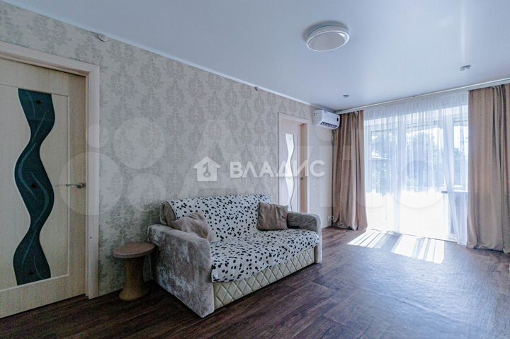 2-к. квартира, 42 м², 4/4 эт.