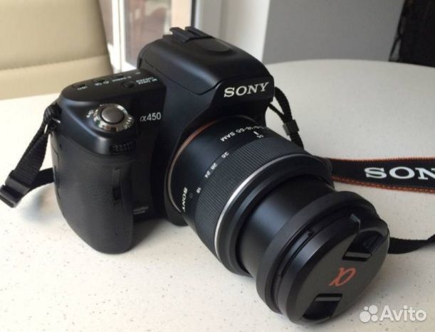 Зеркальный фотоаппарат