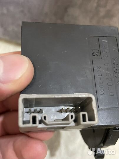 Датчик угла поворота рулевого колеса Toyota Lexus