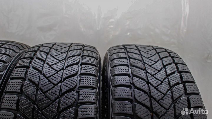 Landsail Winter Lander 205/55 R16 91H