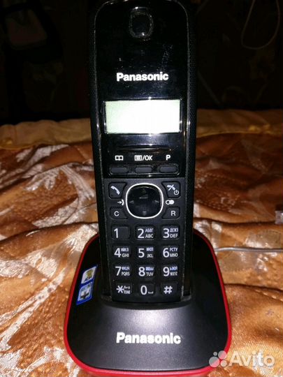 Цифровой беспроводной телефон