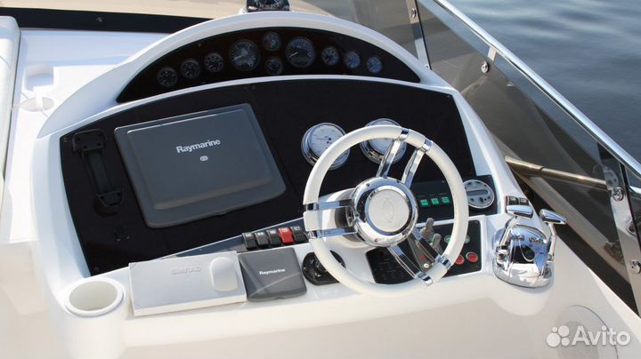 Моторная яхта Sunseeker Manhattan 60