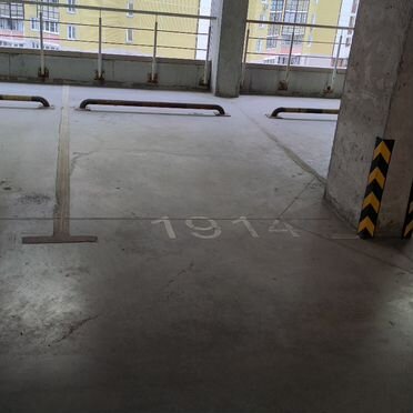 Машиноместо, 15 м²