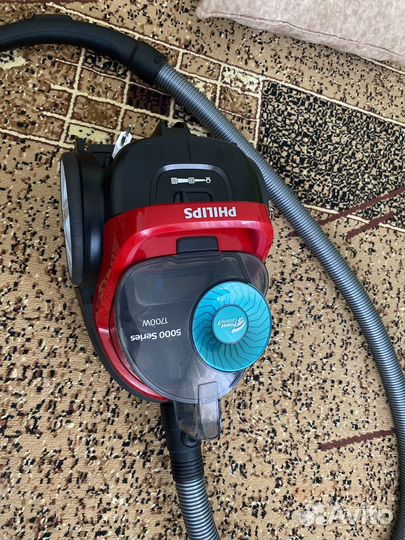 Пылесос philips