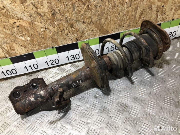 Амортизатор передний правый Toyota Corolla e120