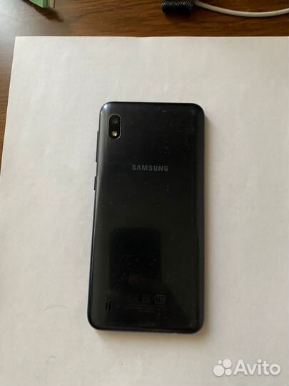 Samsung Galaxy A10, 2/32 ГБ