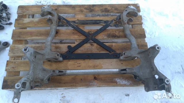 Подрамник Audi A4 B8 1.8 T 2009