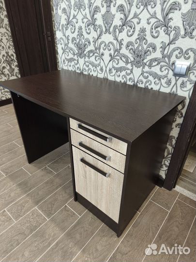 Компьютерный стол бу
