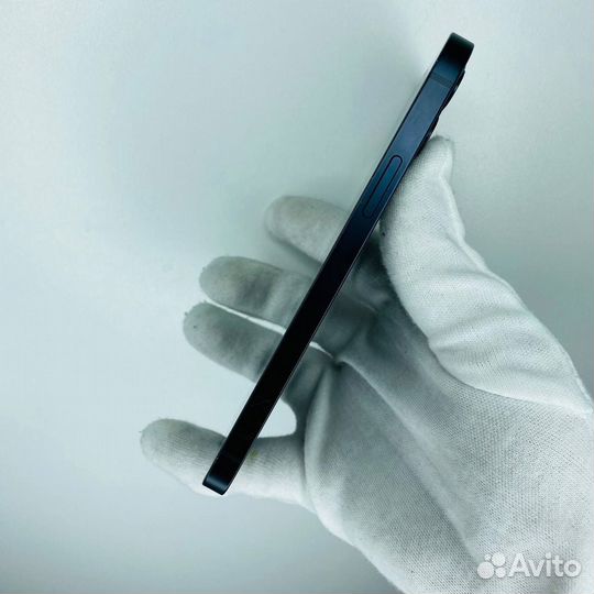 iPhone 12, 64 ГБ