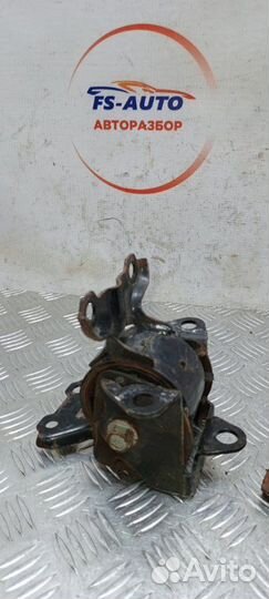 Подушка двигателя Dodge Caliber SUV 2.0 ECN 2006