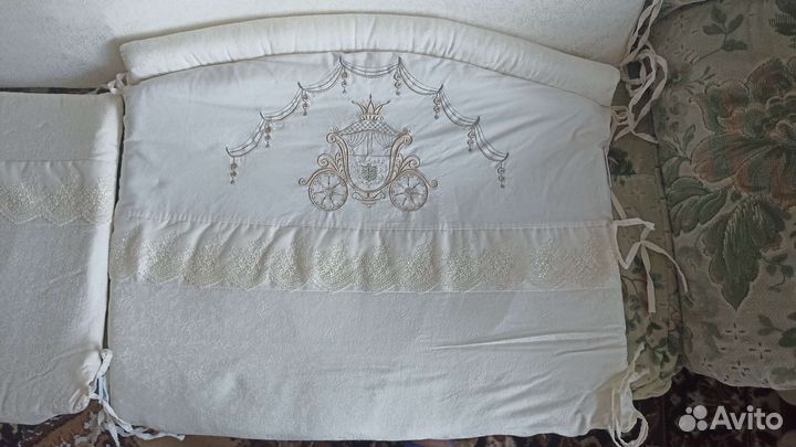 Бортики в кроватку