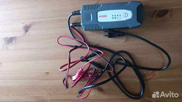 Зарядное устройство Bosch C1 купить в Москве | Авито