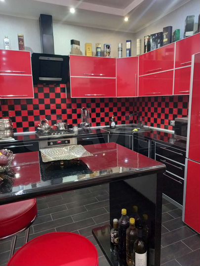 Дом 240 м² на участке 10 сот.