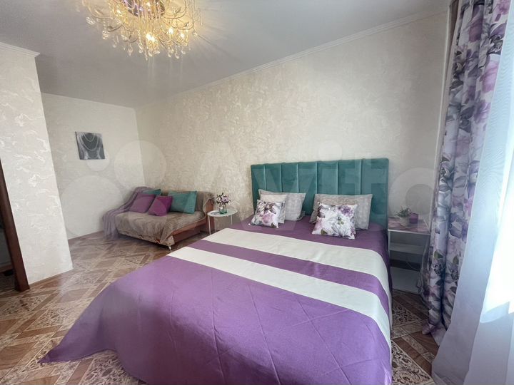 1-к. квартира, 37 м², 1/9 эт.