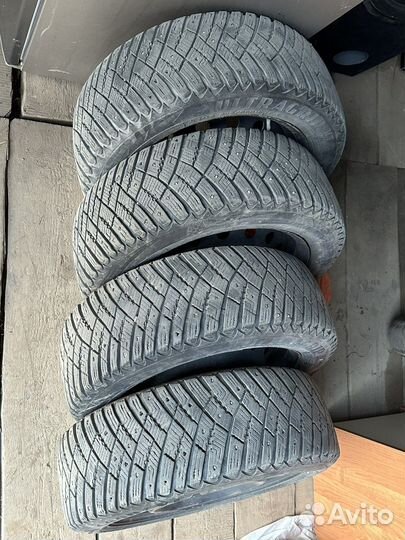 R16 Goodyear UltraGrip 255/55, PCD 5x114.3 DIA 64.1