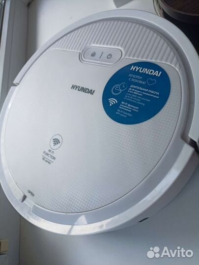 Робот пылесос hyundai