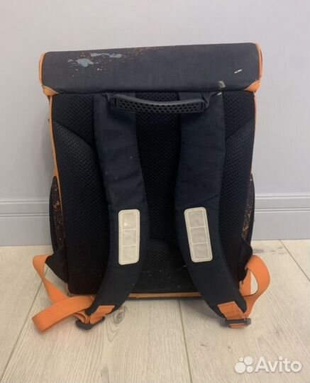 Школьный рюкзак