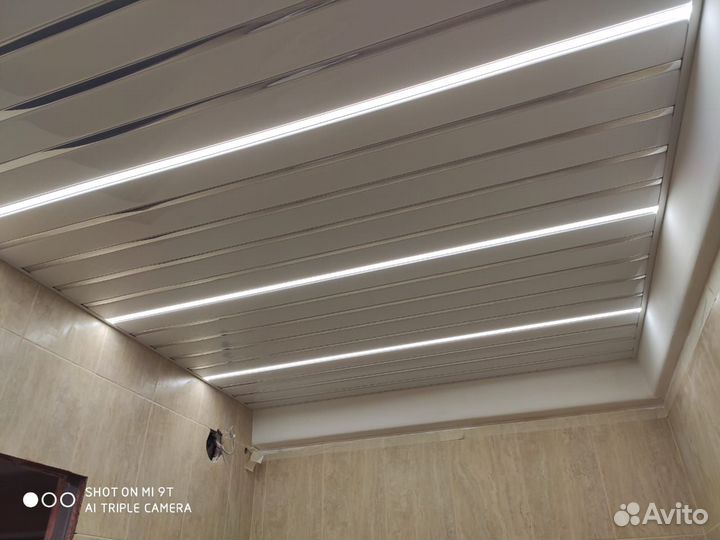 Реечные потолки. Комплект 1,72*1,5 м. Бел.гл./хром